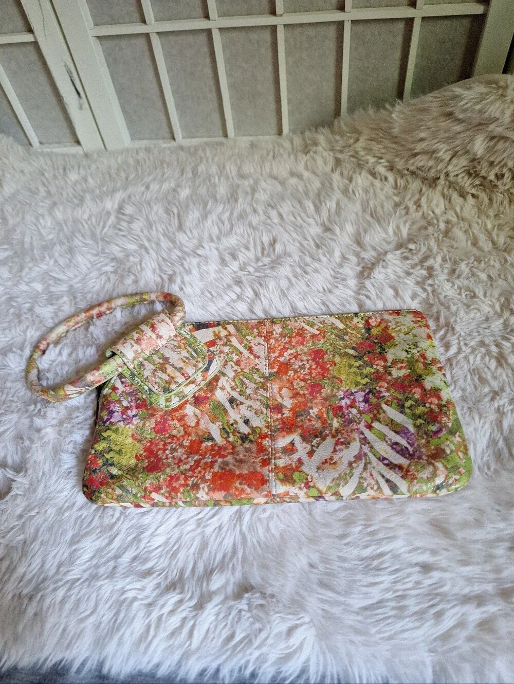 Hono International Sable  Wristlet  Clutch Tropic Print